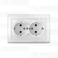 Розетка 2-м СП Севиль 16А IP20 с заземл. бел. UNIVersal С0128