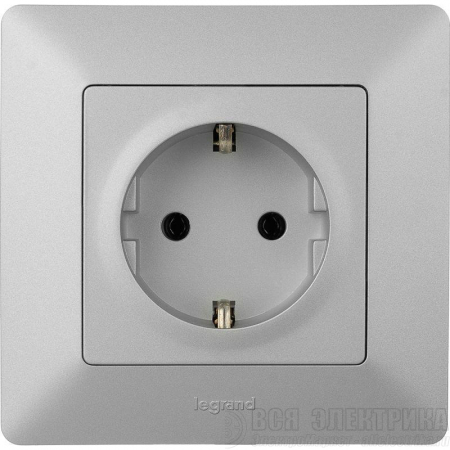 Механизм розетки 1-м СП Valena Life 16А IP2X 250В 2К+З с лиц. панелью безвинт. зажимы алюм. Leg 753621