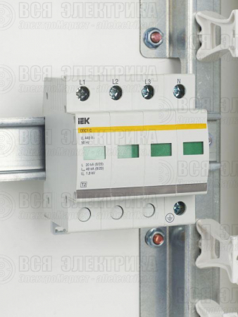 Ограничитель перенапряжения ОПС1-C 4P KARAT IEK MOP20-4-C