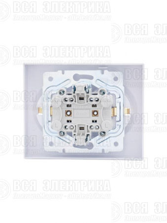 Розетка 2-м СП VESNA с заземл. со шторками ПБТ бел. LEZARD 742-0200-178B