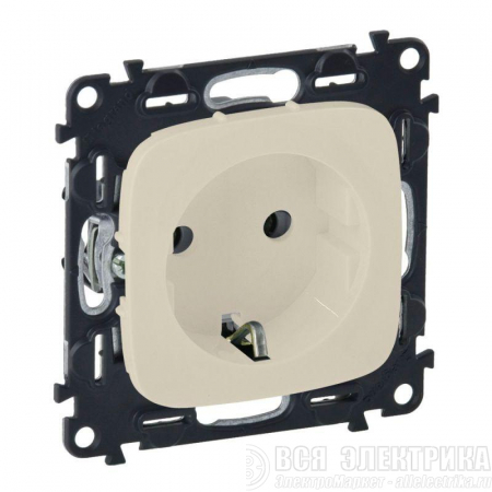 Механизм розетки 1-м СП Valena Allure 16А IP2X 250В 2К+З винт. зажимы сл. кость Leg 753825