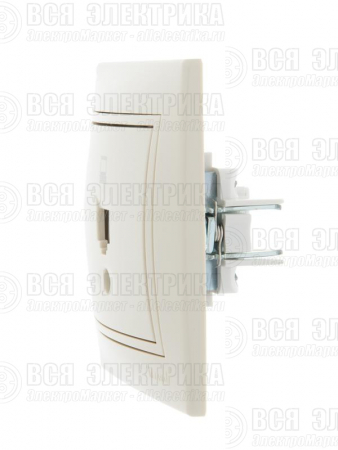 Розетка компьютерная 1-м СП Mira RJ45 крем./крем.. LEZARD 701-0303-139